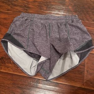 lululemon hotty hot short low rise 2.5” gray size 6